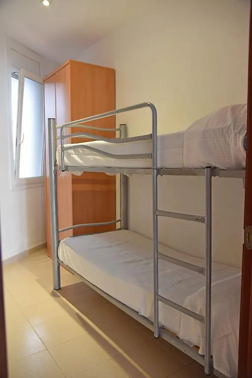 יורט דה מאר Apartamentos Ar Dosjoimi